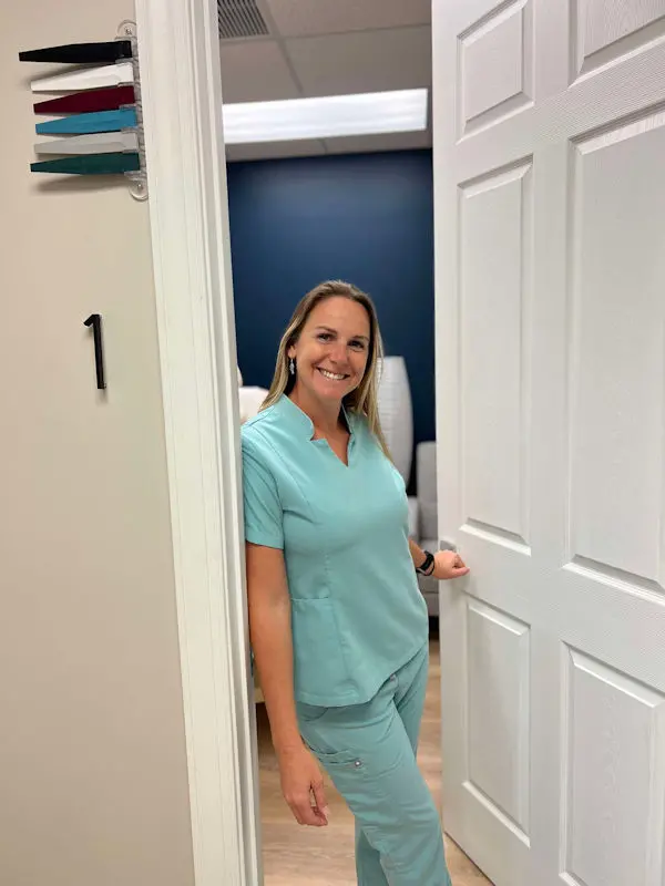 Dr Lisa is here